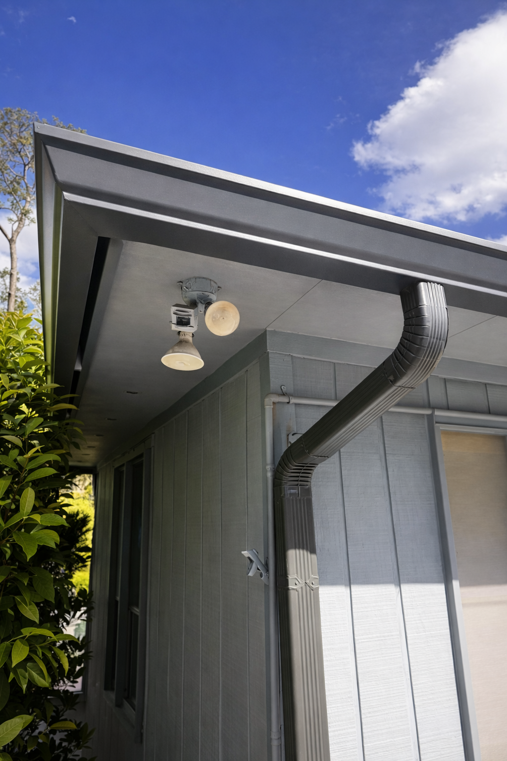 House with aluminum gutter